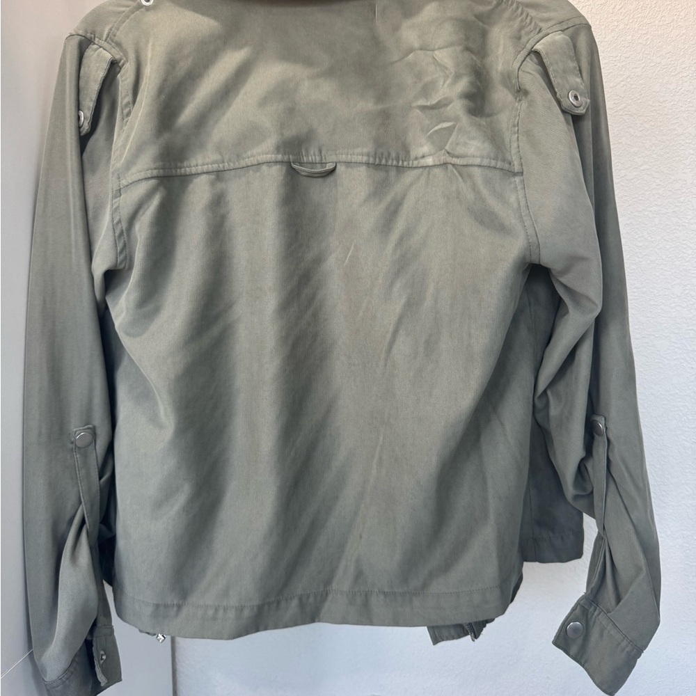 Green Jacket - Picture 2 of 2